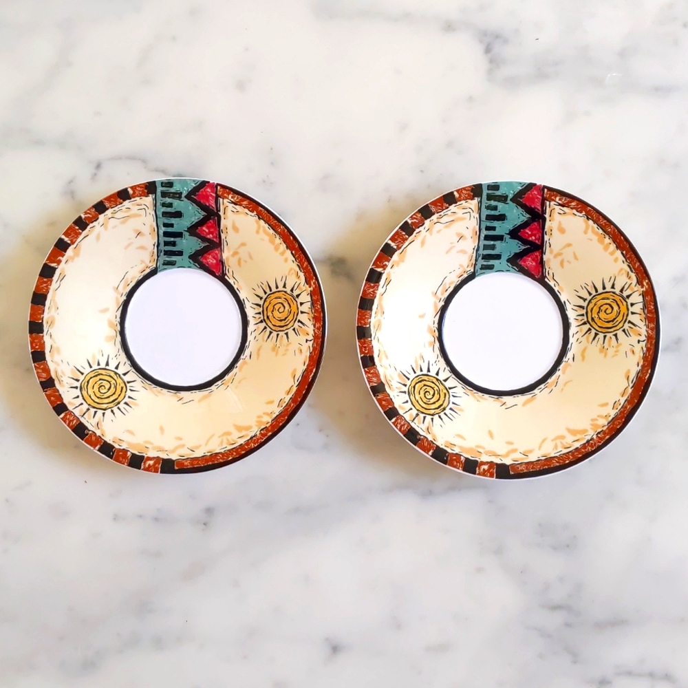 NWOT. Hankook Saint James Fine China Super Strong Plates with Design (2pcs).